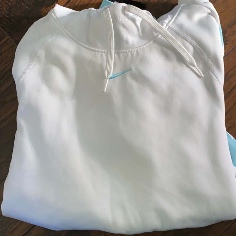 NIKE pullover